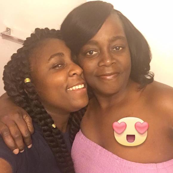 Meet your Posher, Senora - Picture 1 of 1